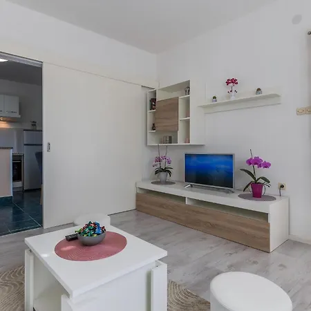 Milka In In Strandnaehe Apartamento