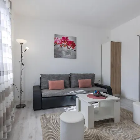 Apartamento Milka In In Strandnaehe